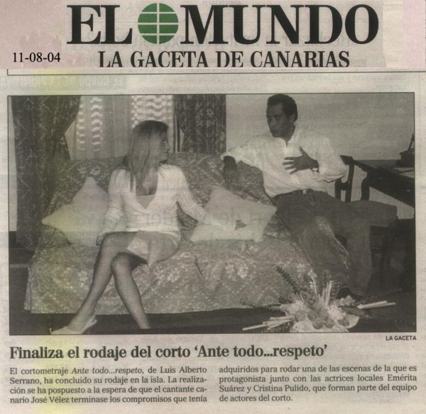 12 - La Gaceta de Canarias 11-08-04.jpg