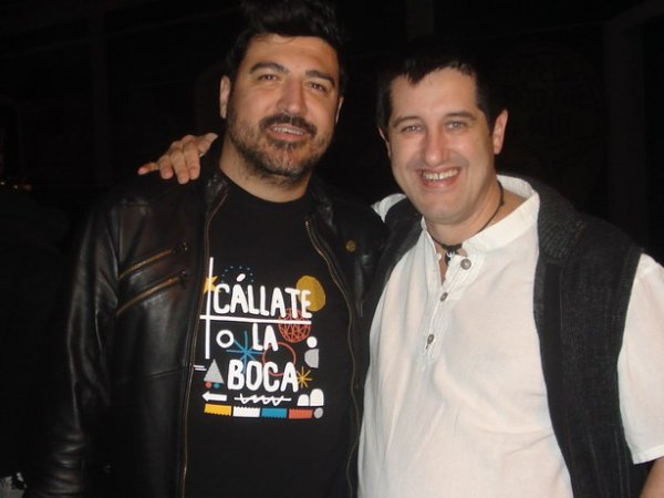 Con Tony Aguilar
